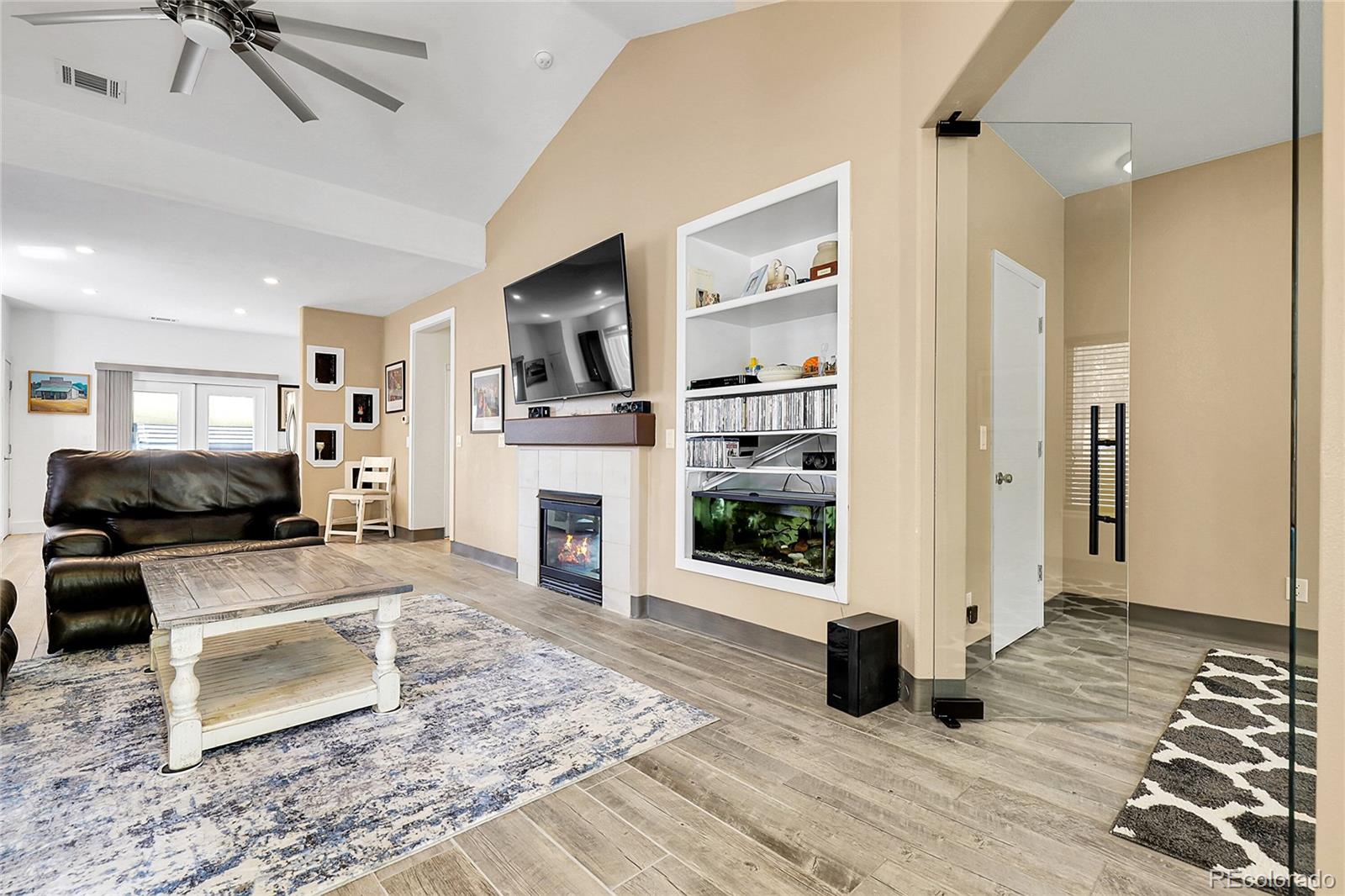 MLS Image #3 for 8317 s pierce way,littleton, Colorado