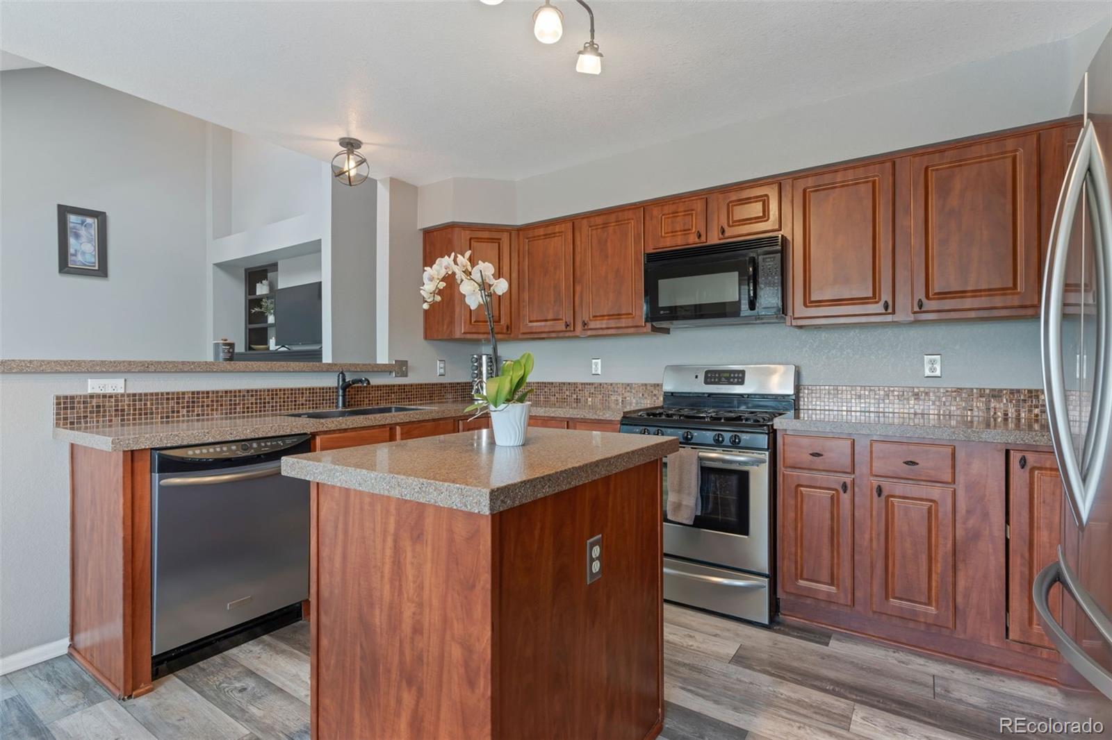 MLS Image #6 for 6794 w 98th circle,broomfield, Colorado