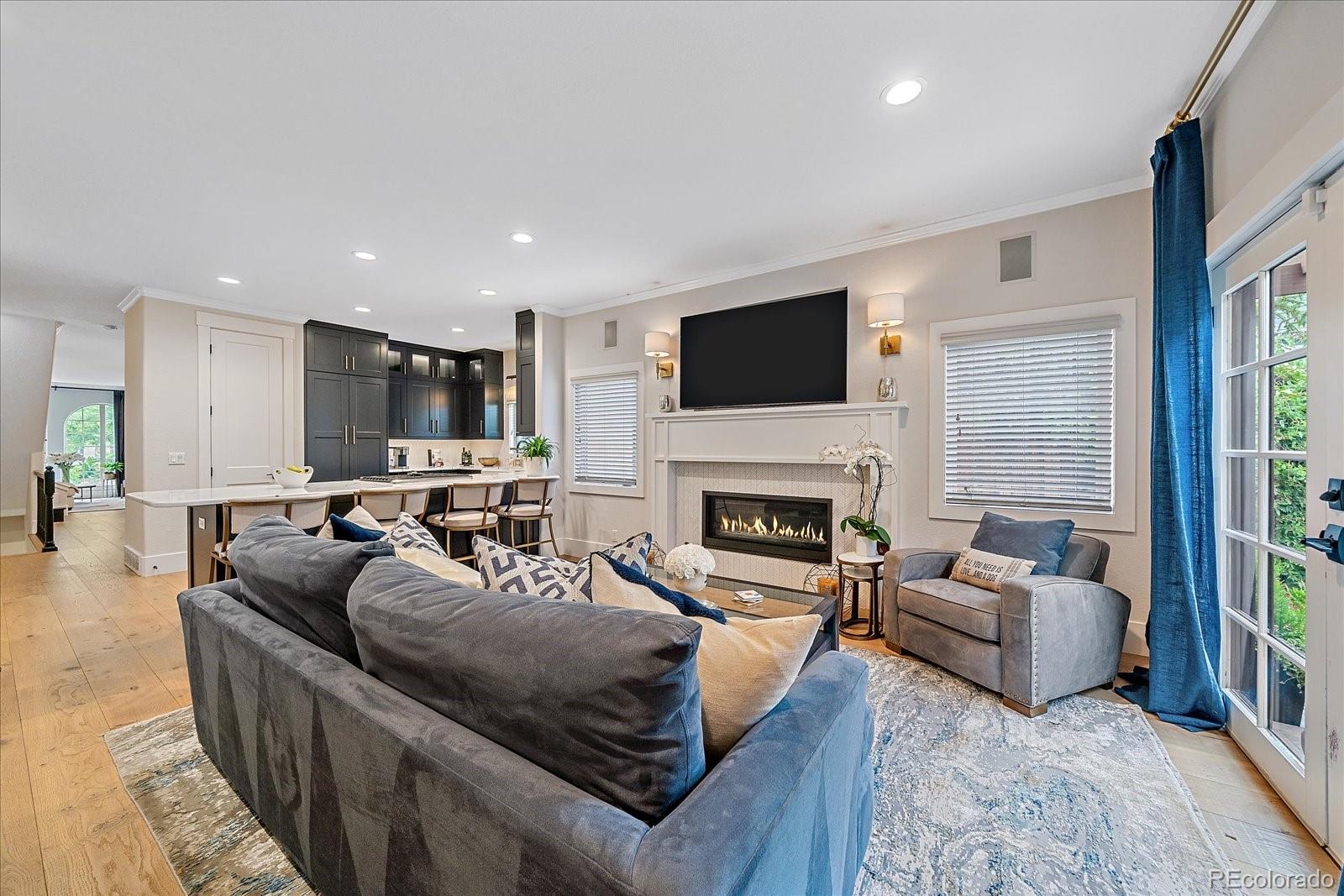MLS Image #9 for 1816 s clarkson street,denver, Colorado