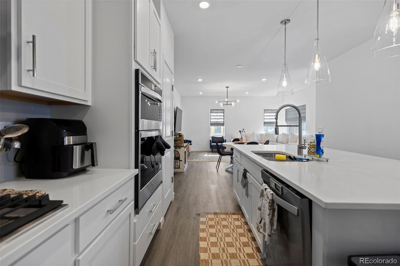 MLS Image #5 for 15194 w 69th avenue,arvada, Colorado