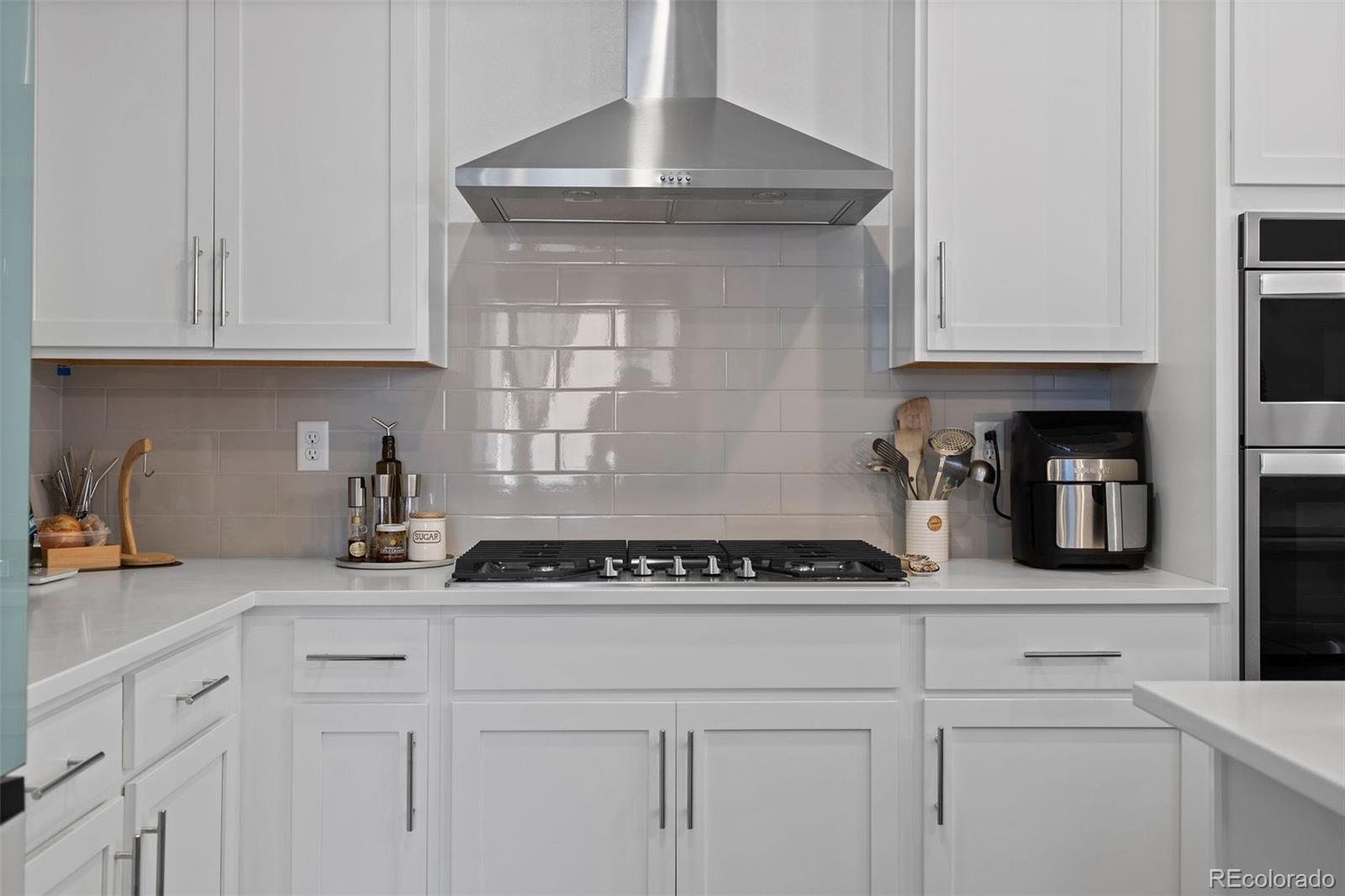MLS Image #9 for 15194 w 69th avenue,arvada, Colorado