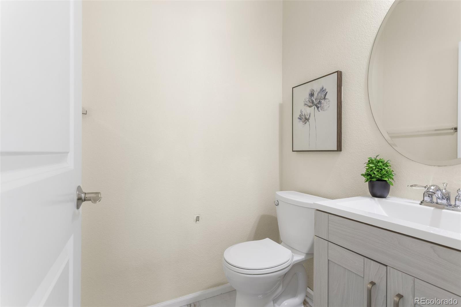 MLS Image #20 for 24406 e louisiana circle,aurora, Colorado