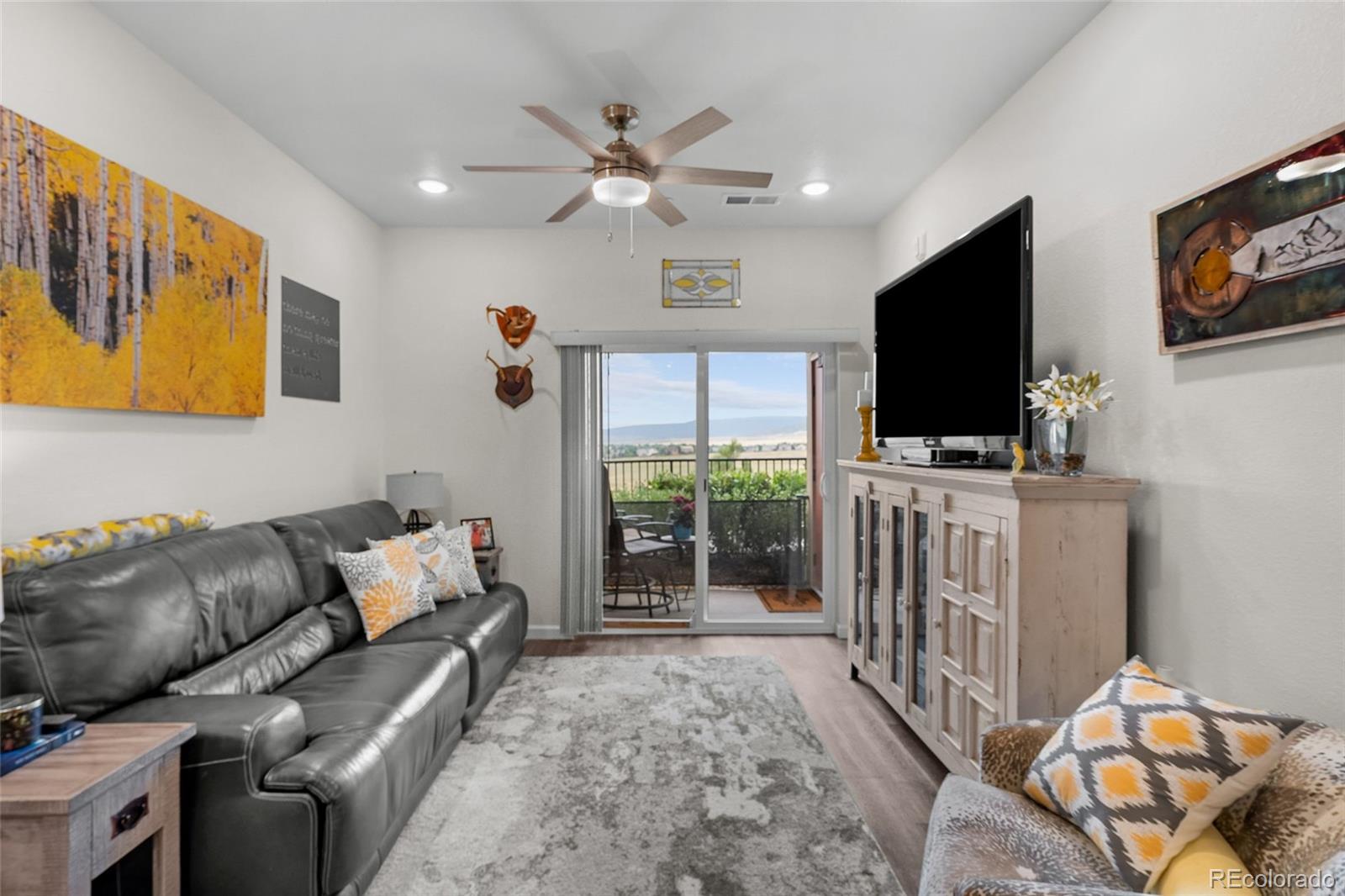 MLS Image #3 for 9992 w victoria place,littleton, Colorado
