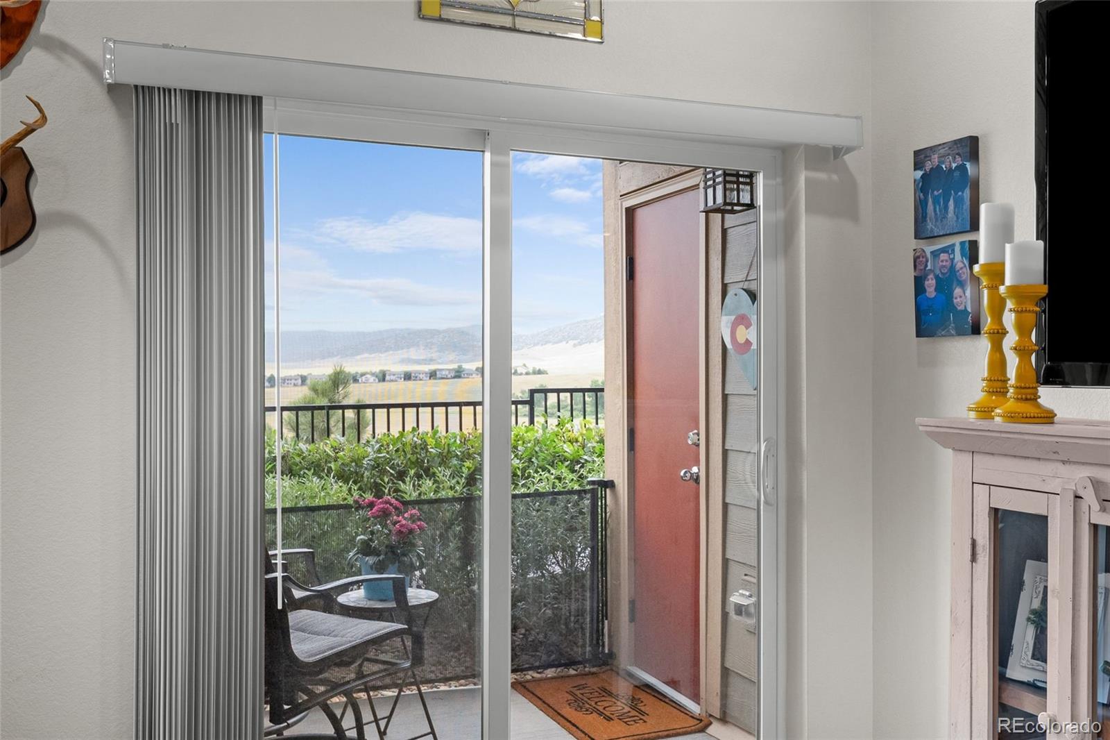 MLS Image #4 for 9992 w victoria place,littleton, Colorado