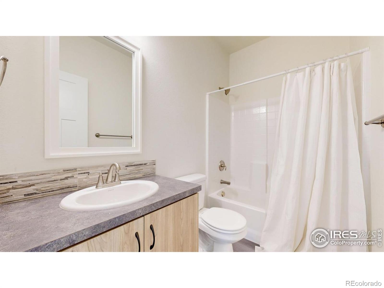MLS Image #14 for 606  remuda road,berthoud, Colorado