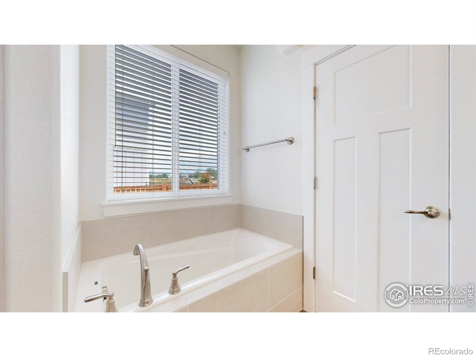 MLS Image #22 for 606  remuda road,berthoud, Colorado