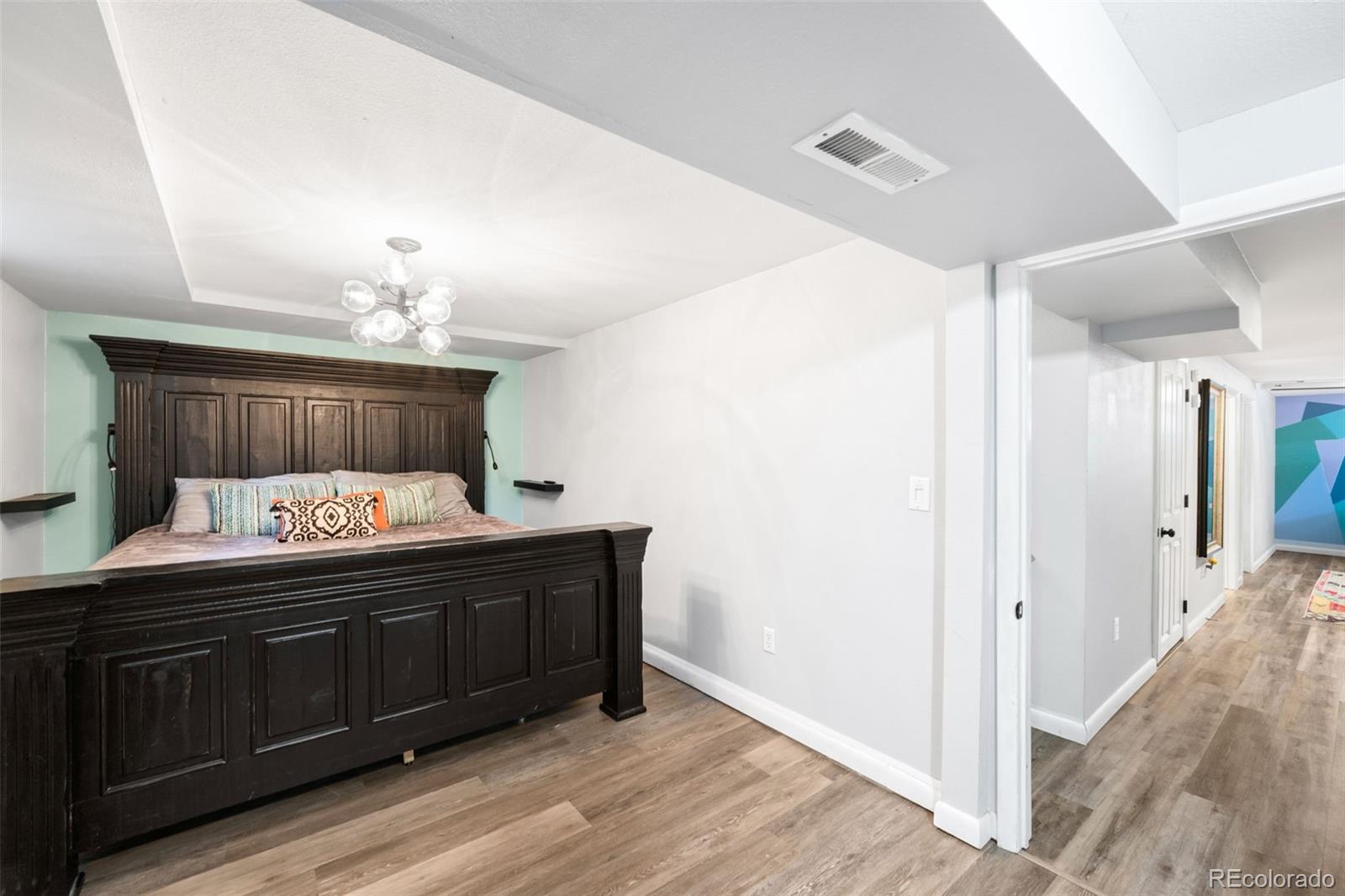 MLS Image #13 for 4175 s inca street,englewood, Colorado