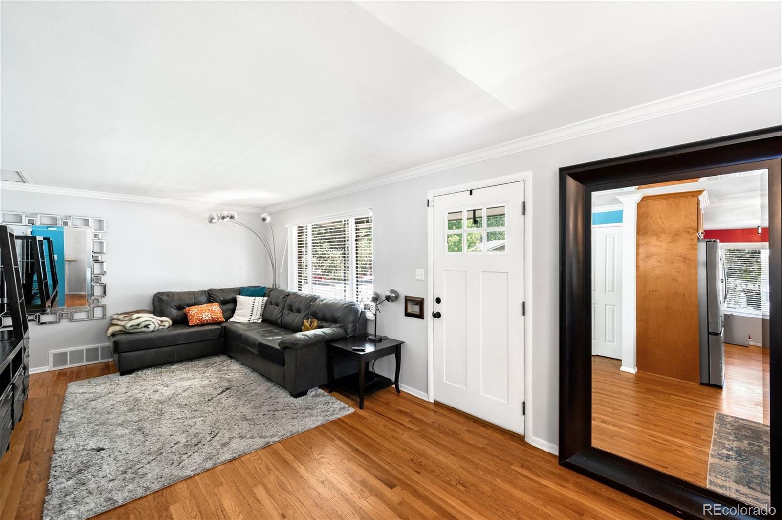 MLS Image #4 for 4175 s inca street,englewood, Colorado