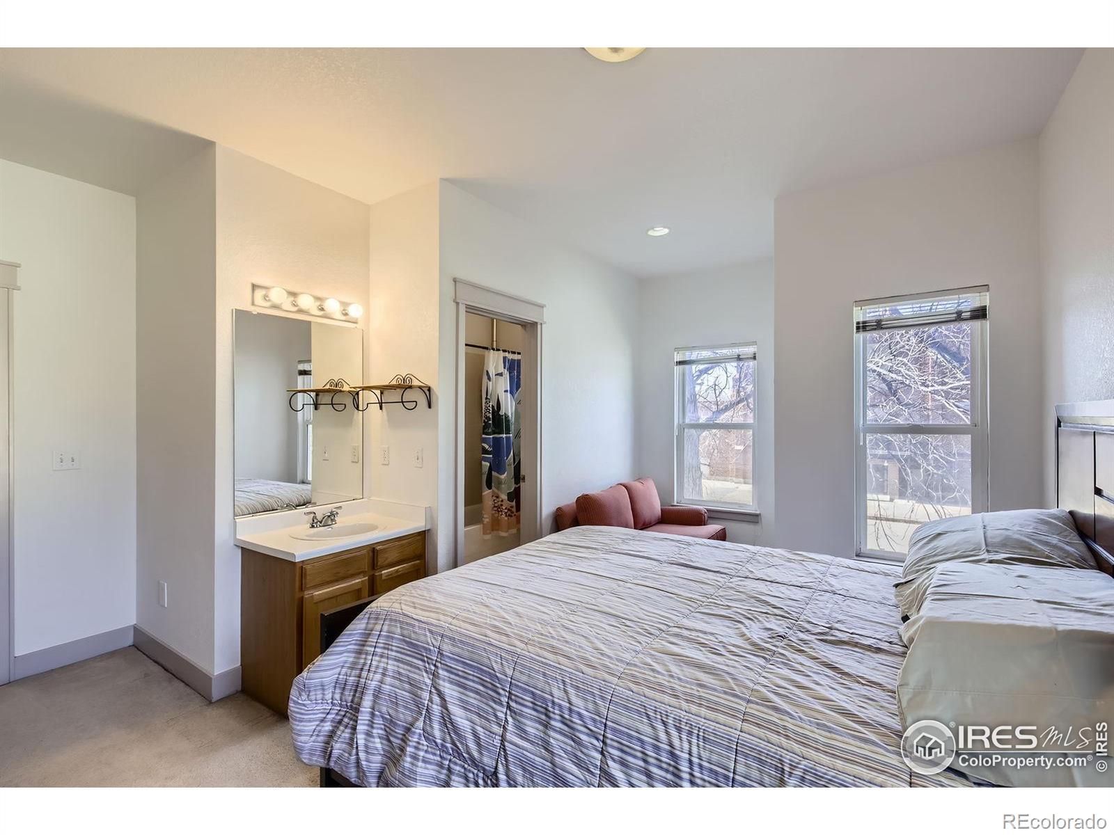 MLS Image #12 for 820  kimbark street,longmont, Colorado