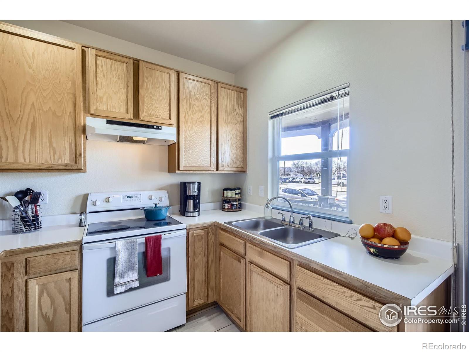 MLS Image #6 for 820  kimbark street,longmont, Colorado