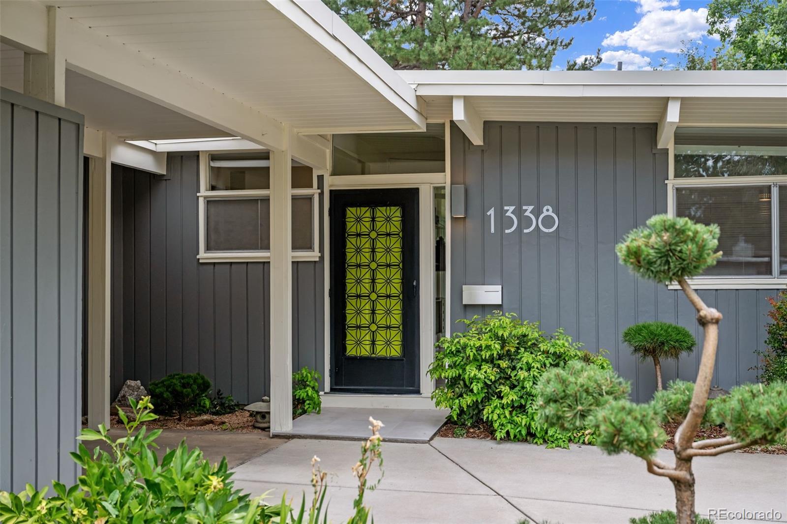 MLS Image #3 for 1338 s fairfax street,denver, Colorado