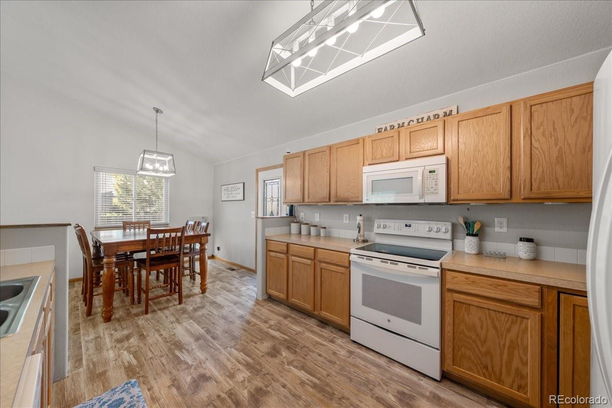 MLS Image #9 for 3917  harbor lane,evans, Colorado