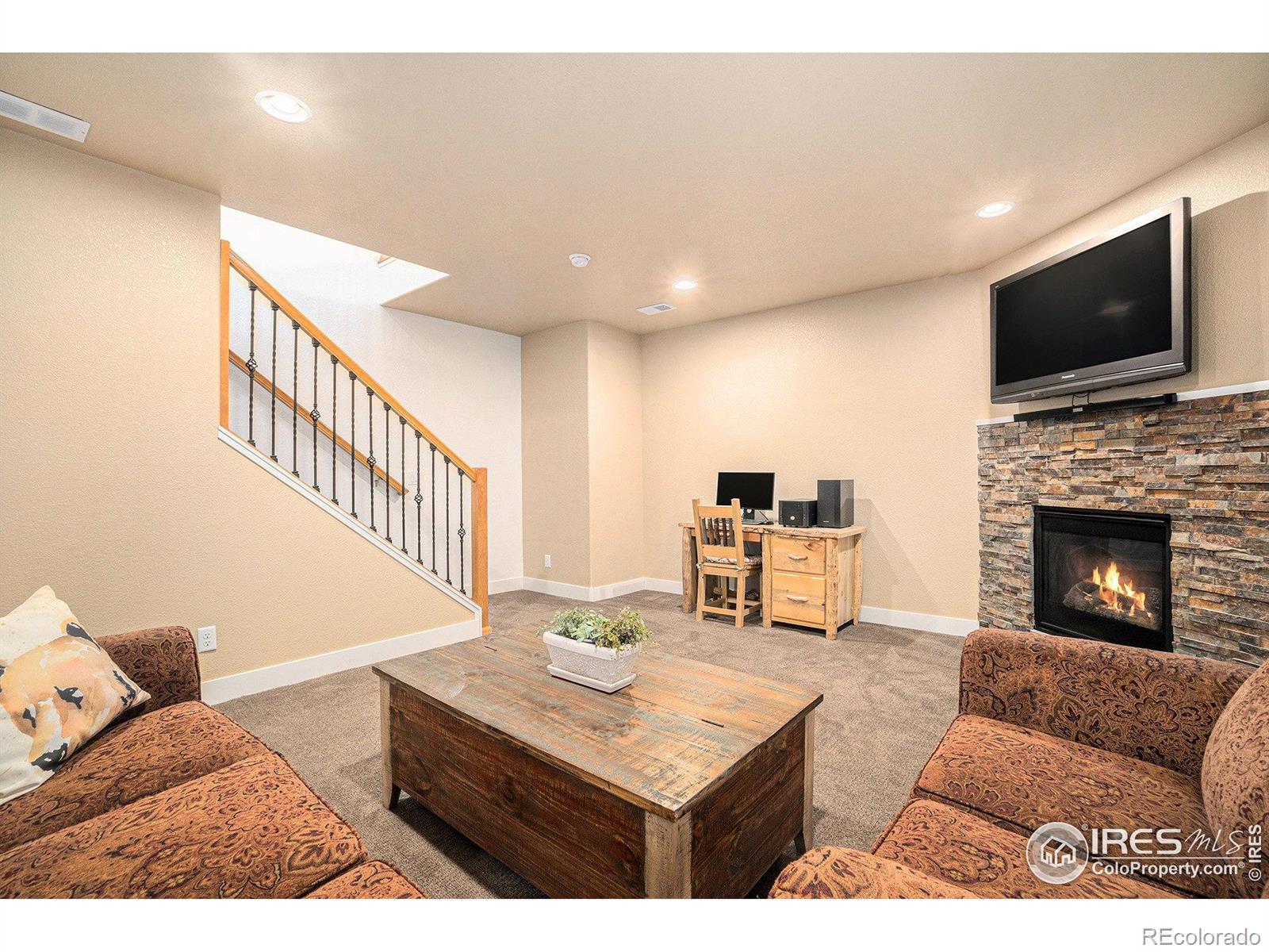MLS Image #19 for 3984  avenida del sol drive,loveland, Colorado