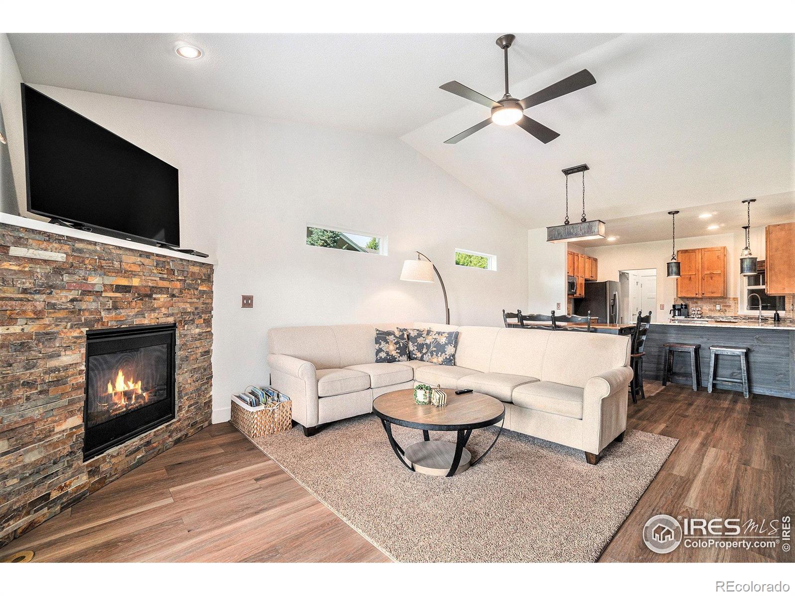 MLS Image #3 for 3984  avenida del sol drive,loveland, Colorado
