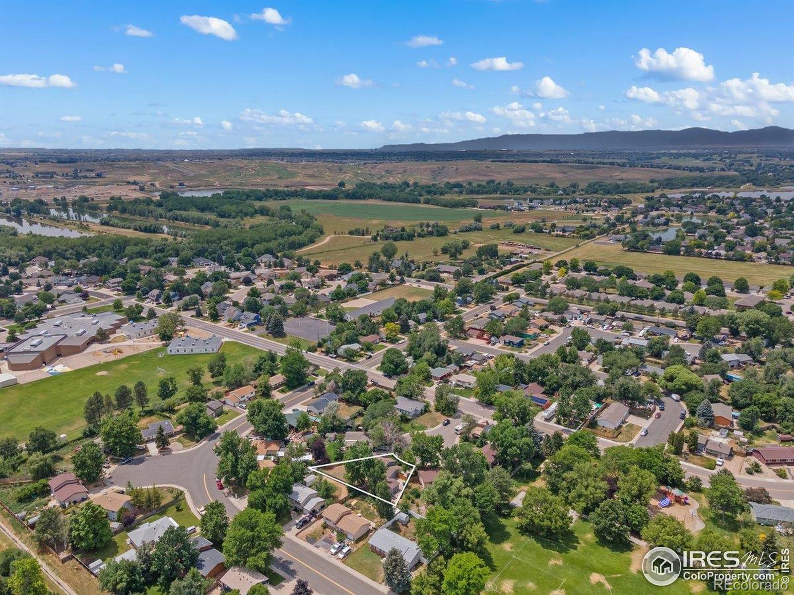 MLS Image #38 for 4  spruce court,windsor, Colorado