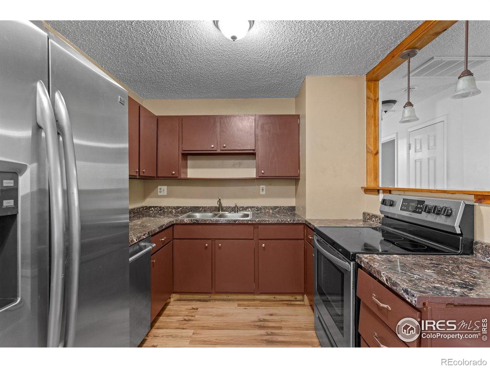 MLS Image #9 for 4  spruce court,windsor, Colorado
