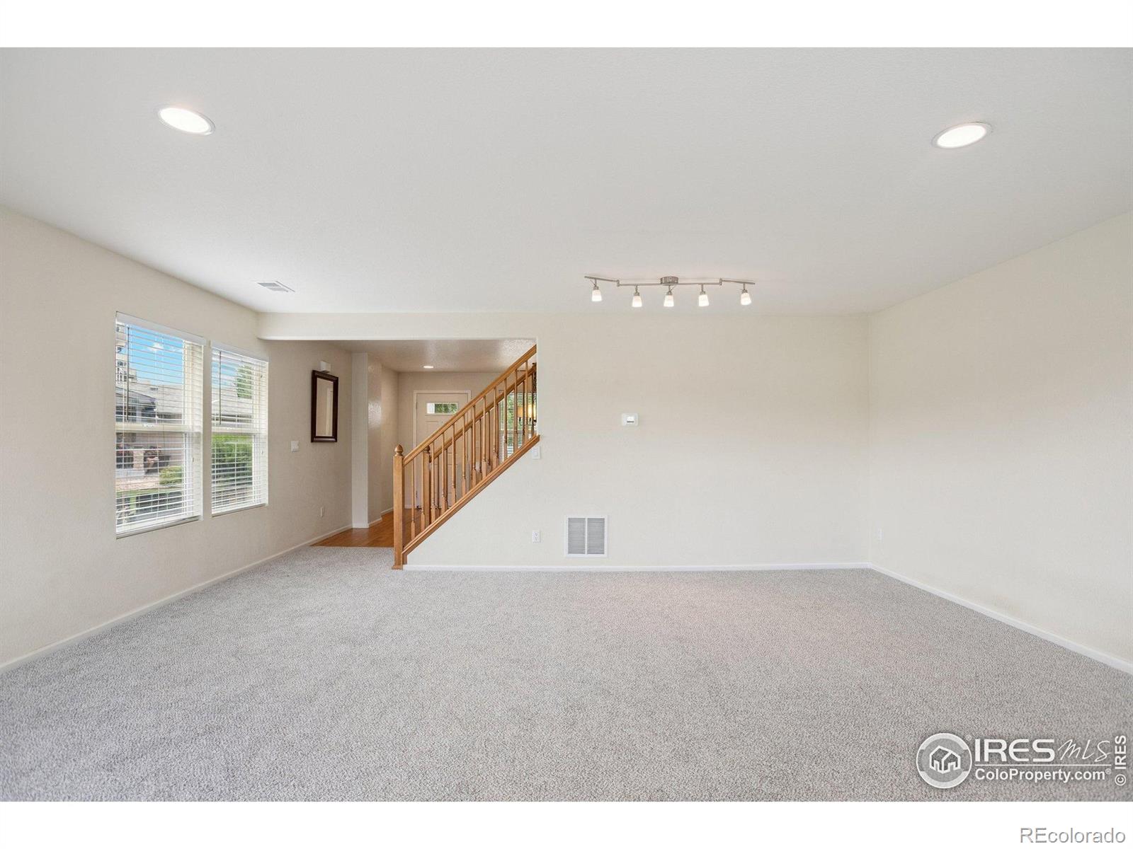 MLS Image #4 for 361  smith circle,erie, Colorado