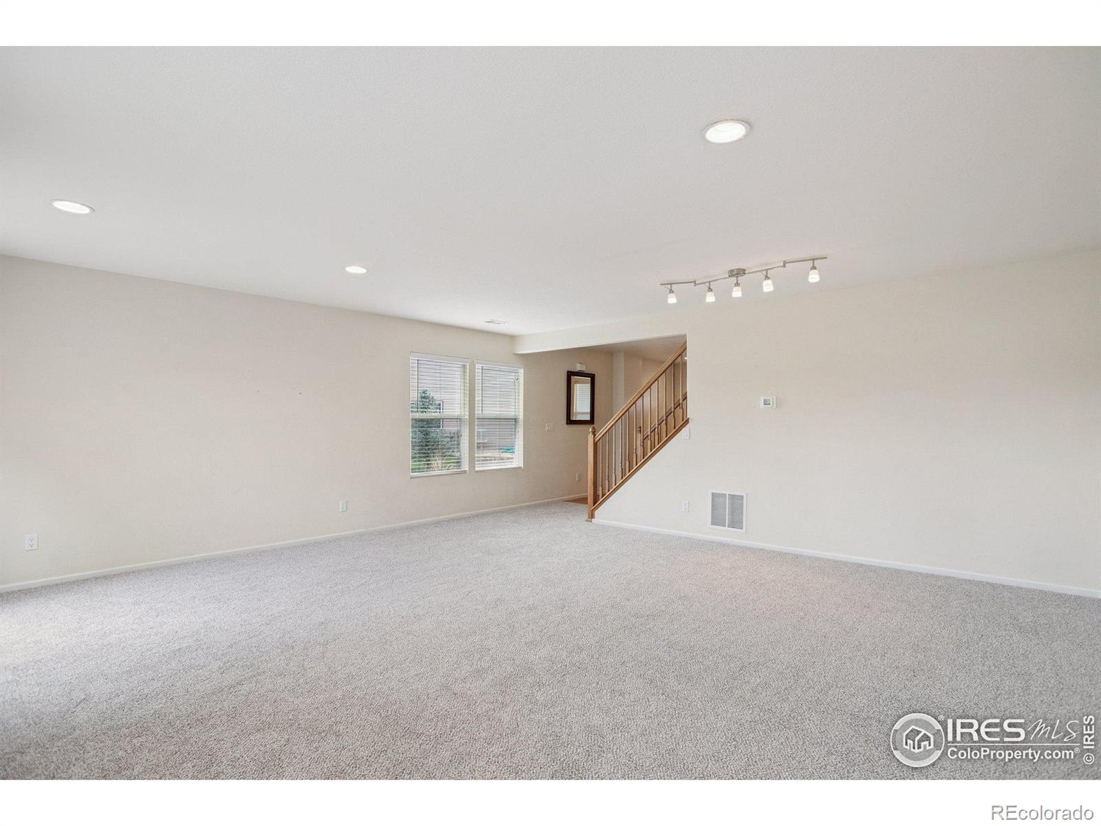 MLS Image #6 for 361  smith circle,erie, Colorado