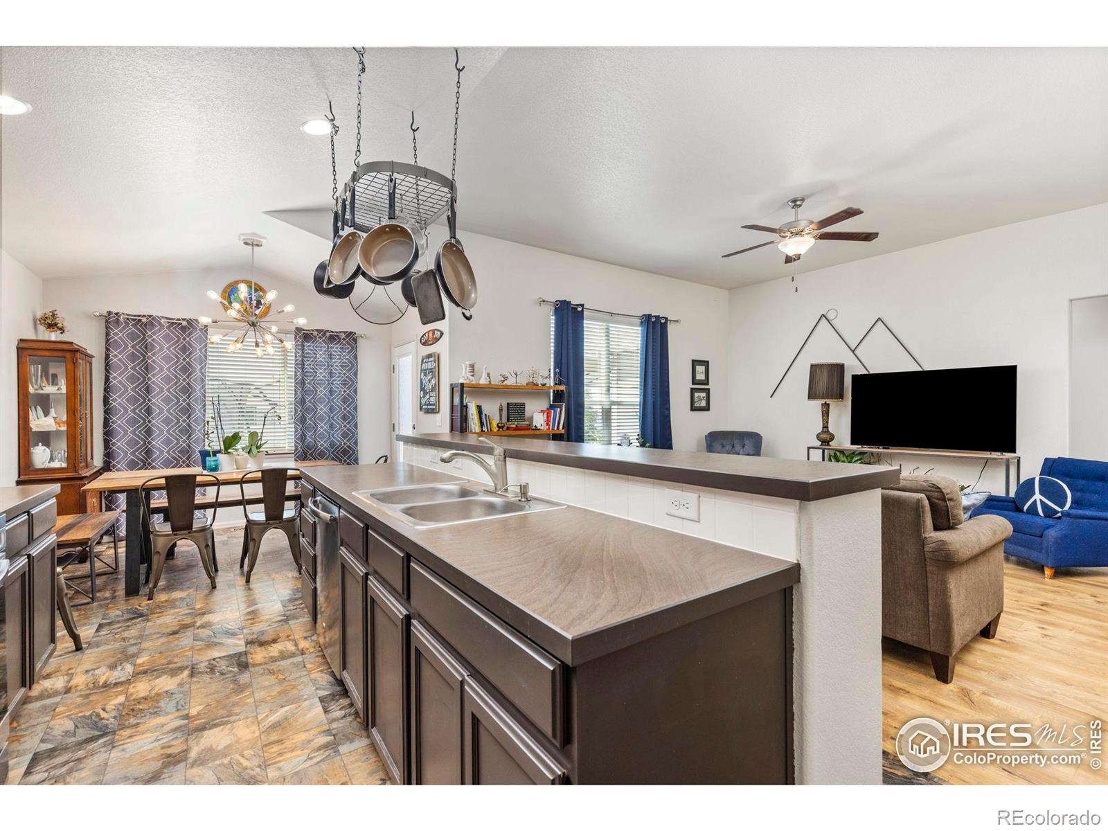 MLS Image #10 for 4469  river run lane,wellington, Colorado