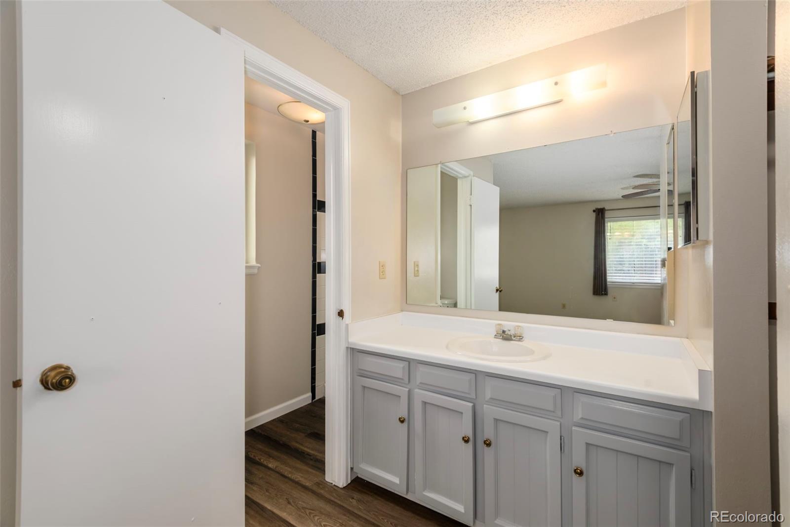 MLS Image #15 for 15899 e tennessee avenue,aurora, Colorado