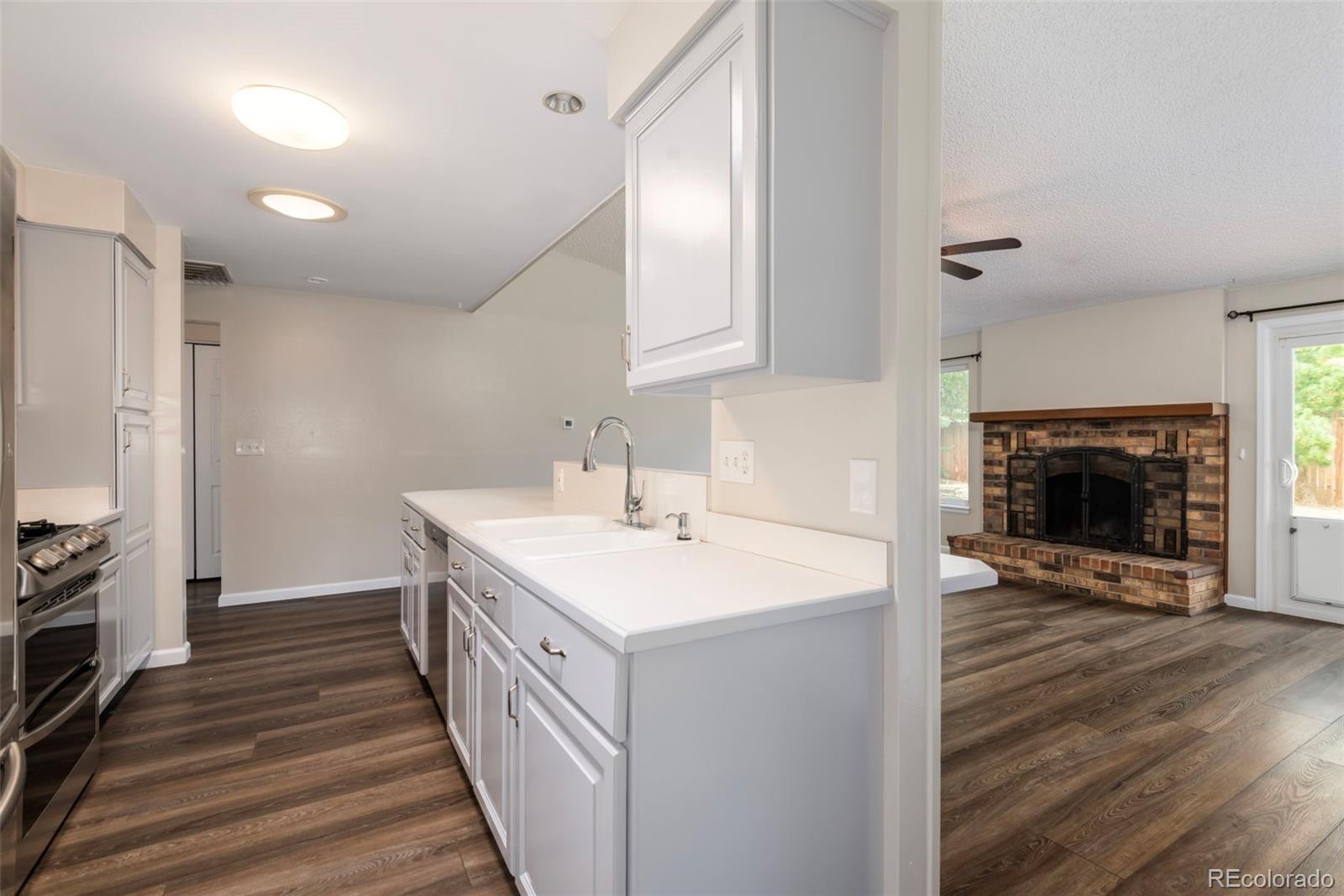 MLS Image #8 for 15899 e tennessee avenue,aurora, Colorado