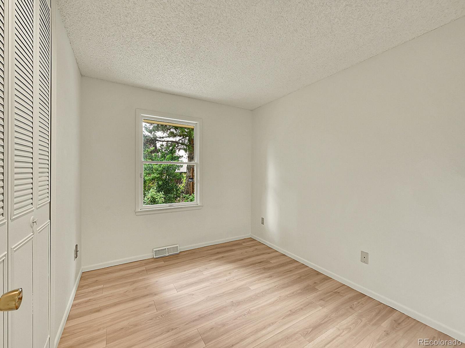 MLS Image #16 for 14231 e wyoming place,aurora, Colorado