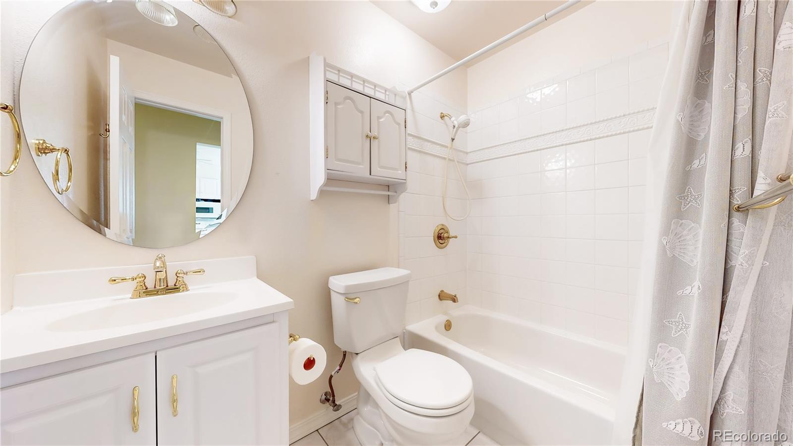 MLS Image #20 for 9002 e amherst drive,denver, Colorado