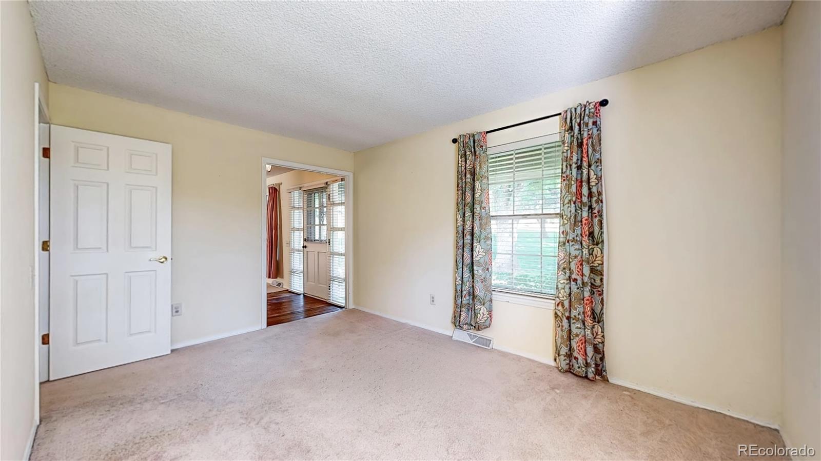 MLS Image #25 for 9002 e amherst drive,denver, Colorado