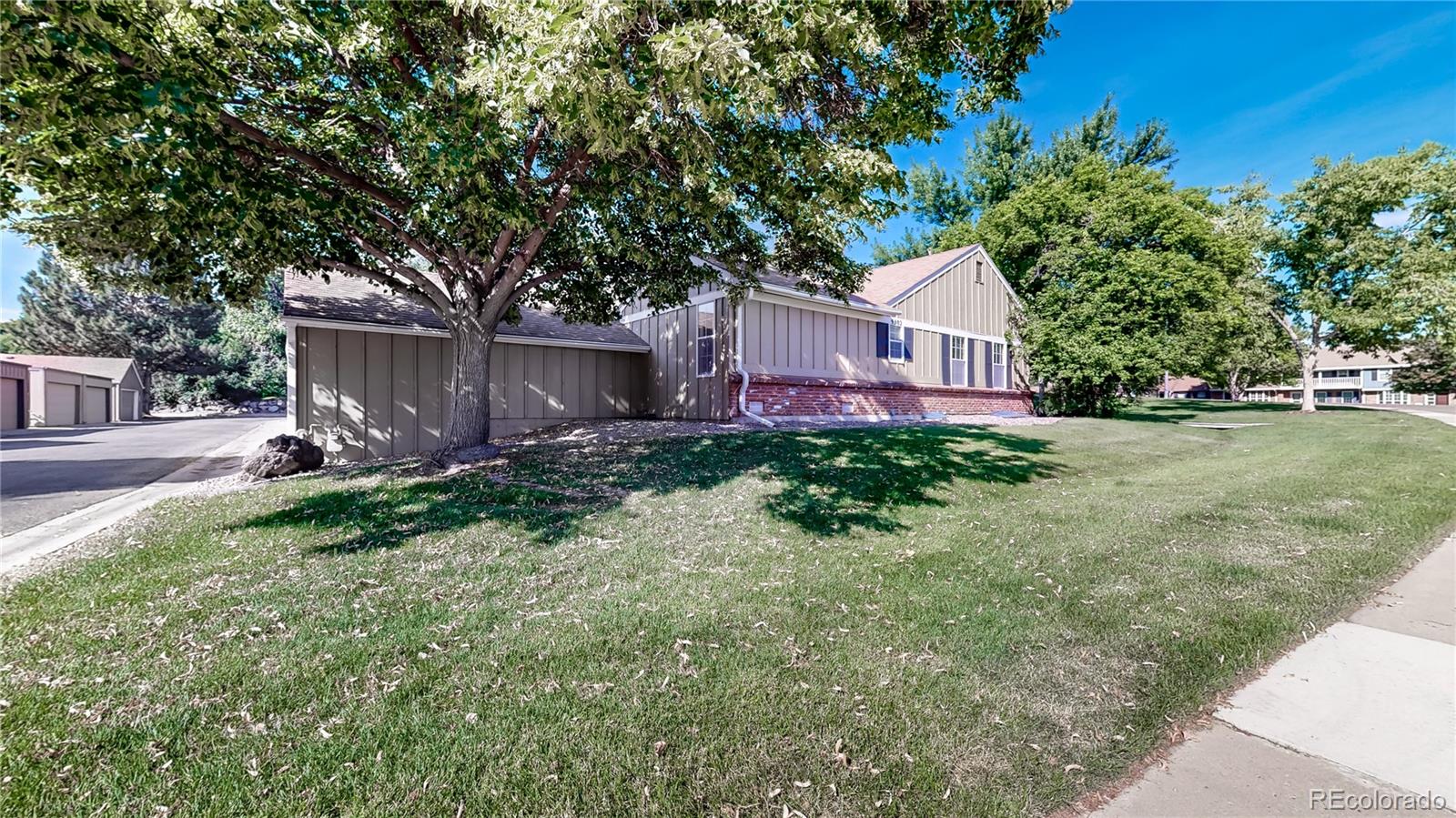 MLS Image #32 for 9002 e amherst drive,denver, Colorado