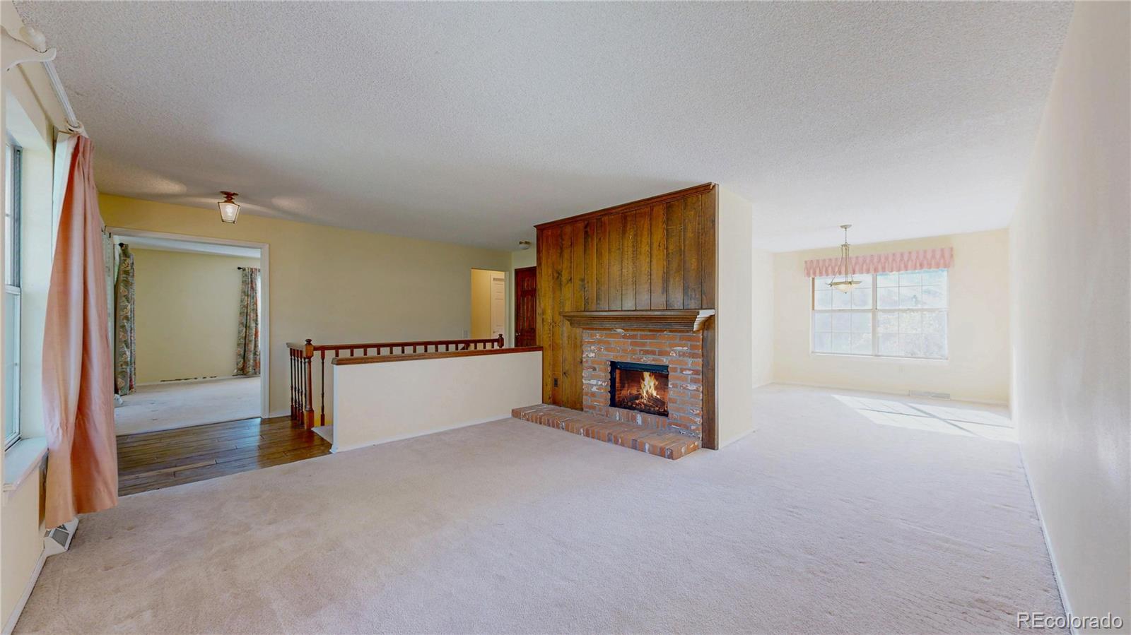 MLS Image #5 for 9002 e amherst drive,denver, Colorado