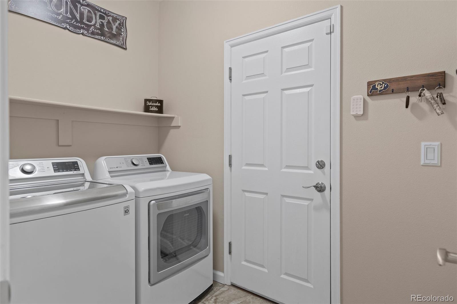 MLS Image #7 for 20502 e union avenue,aurora, Colorado