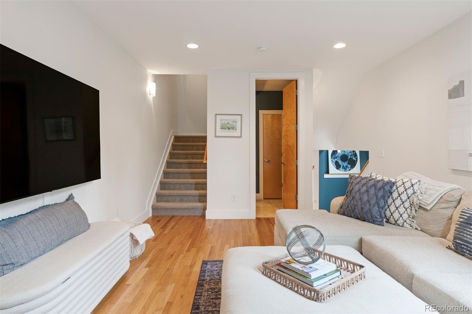 MLS Image #13 for 1735 s pennsylvania street,denver, Colorado