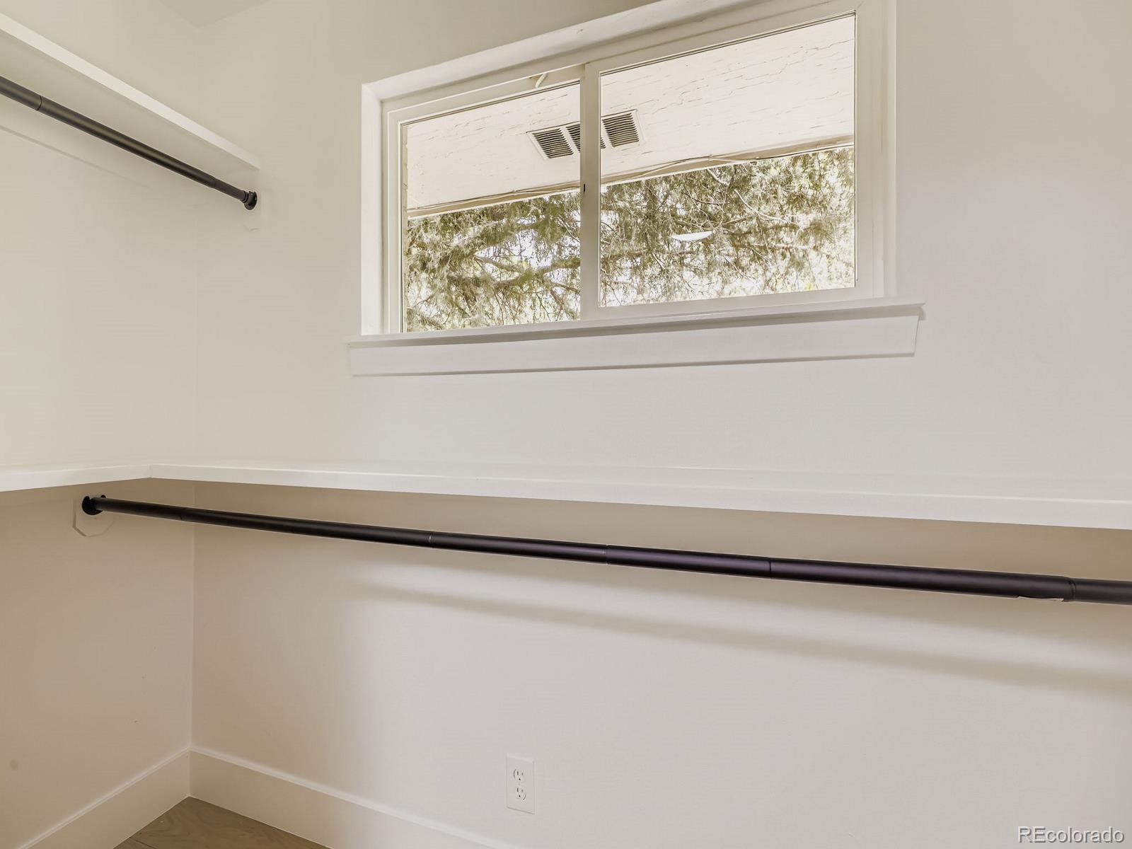 MLS Image #13 for 5610 e amherst avenue,denver, Colorado