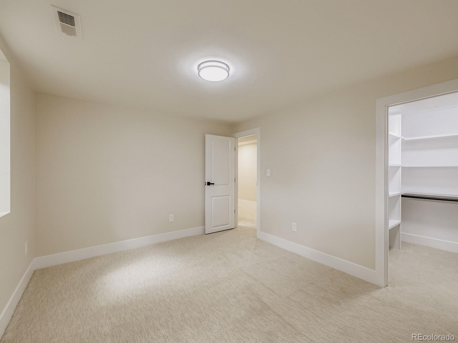 MLS Image #16 for 5610 e amherst avenue,denver, Colorado