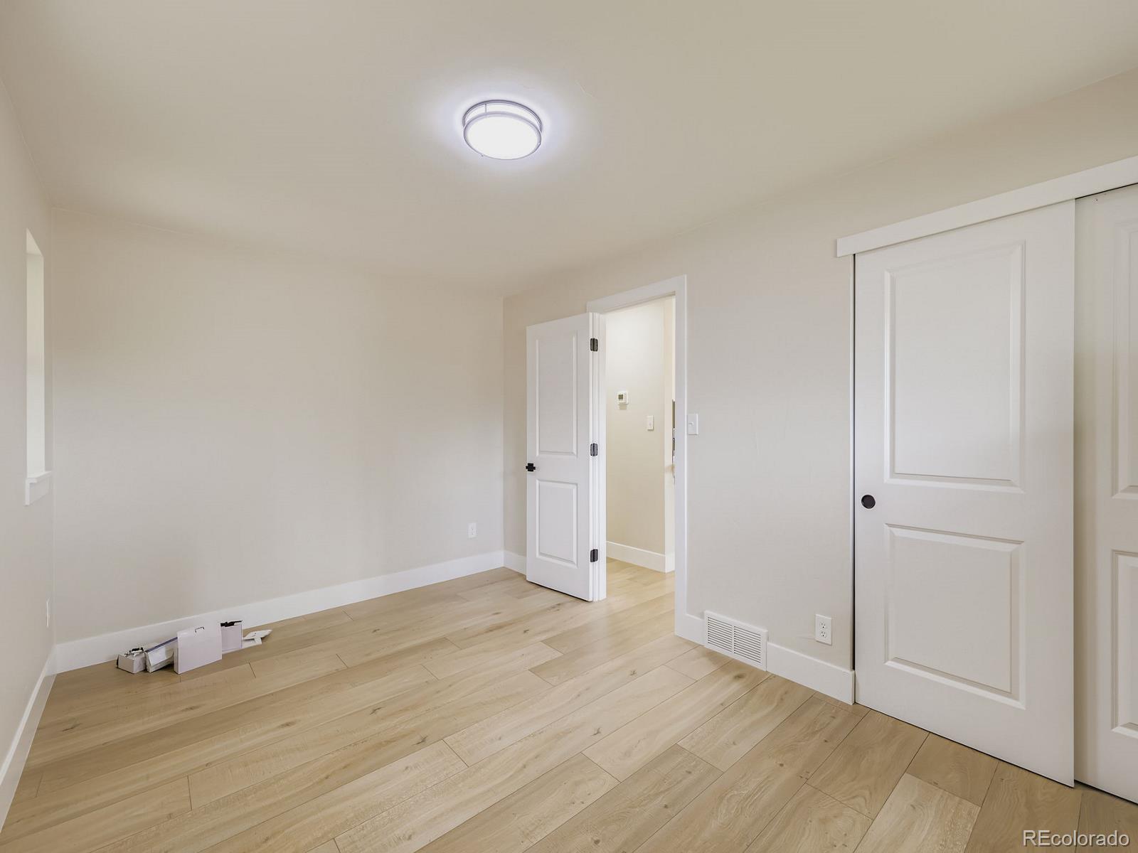 MLS Image #19 for 5610 e amherst avenue,denver, Colorado