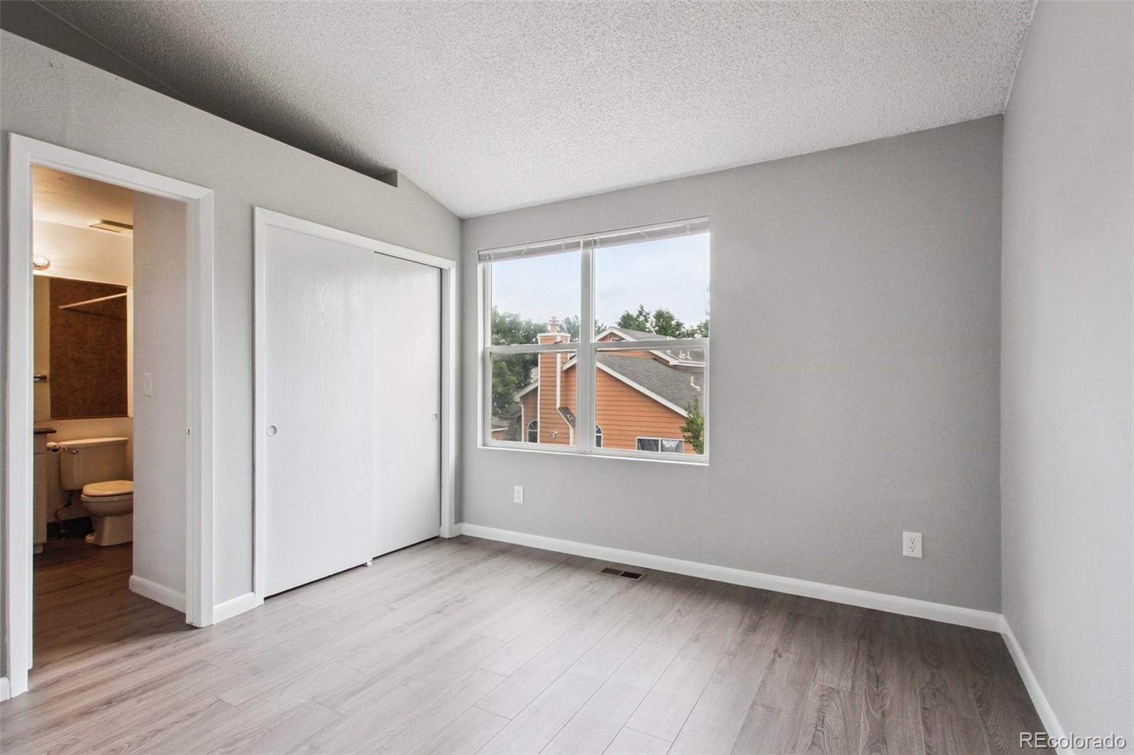 MLS Image #10 for 4360  liverpool court,denver, Colorado
