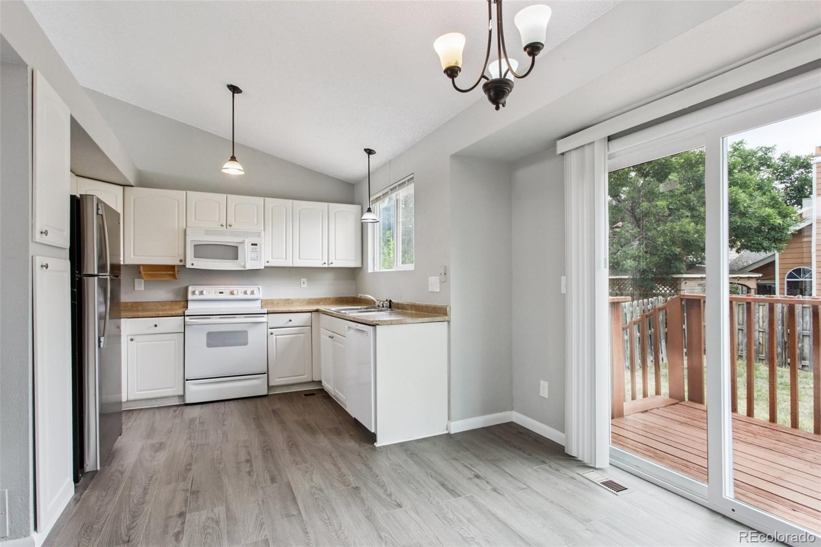 MLS Image #5 for 4360  liverpool court,denver, Colorado