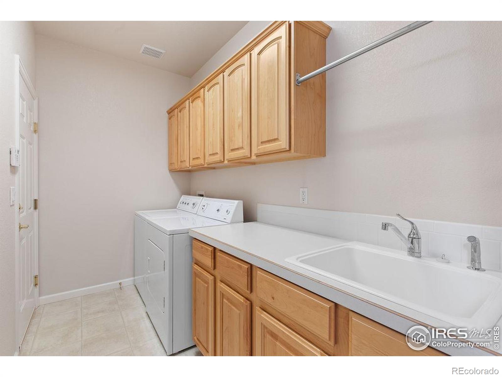 MLS Image #5 for 3762  sandy shore lane,fort collins, Colorado