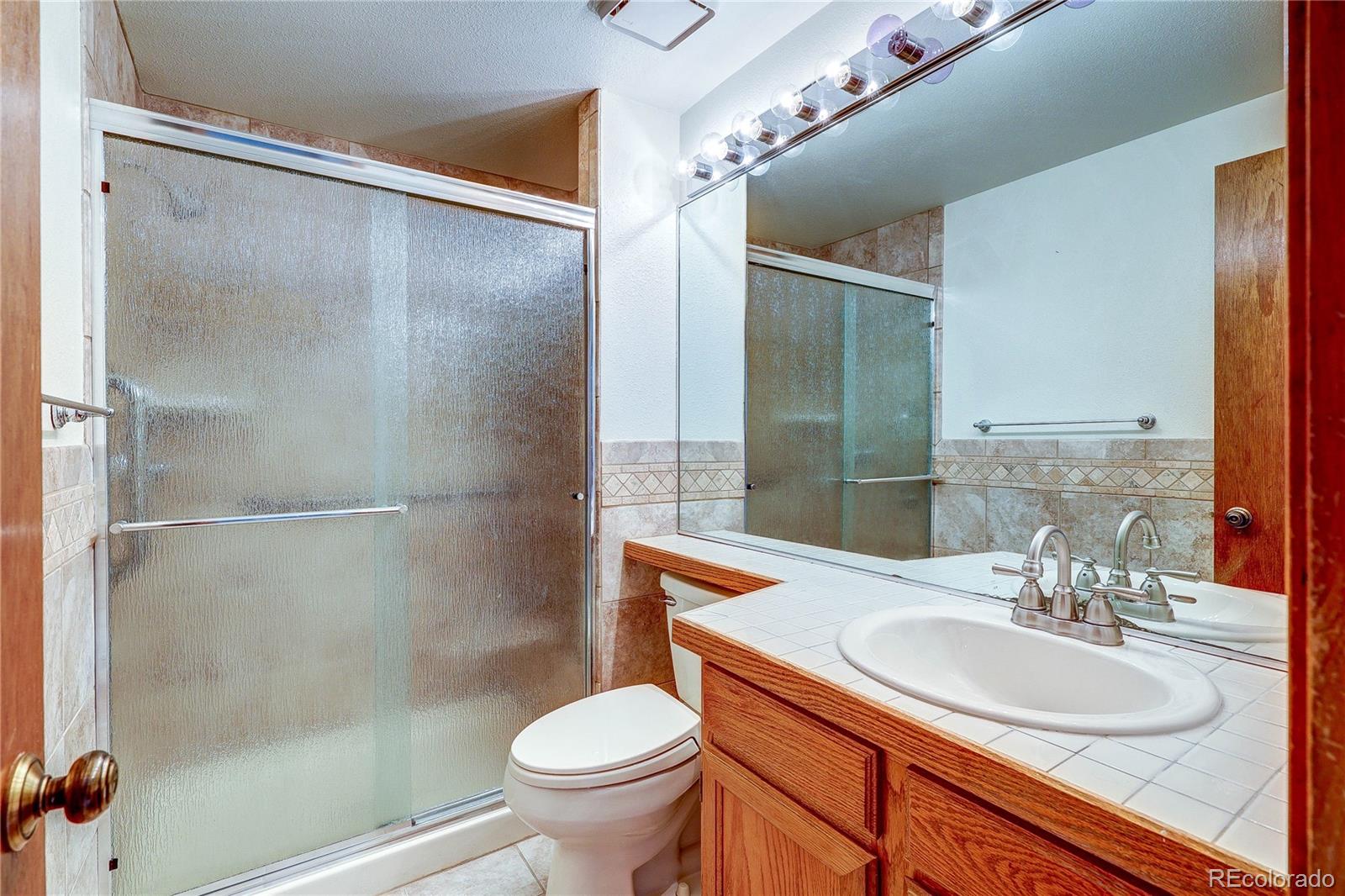 MLS Image #17 for 993 s evanston circle,aurora, Colorado