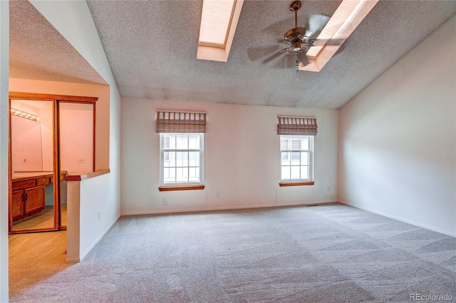 MLS Image #18 for 993 s evanston circle,aurora, Colorado
