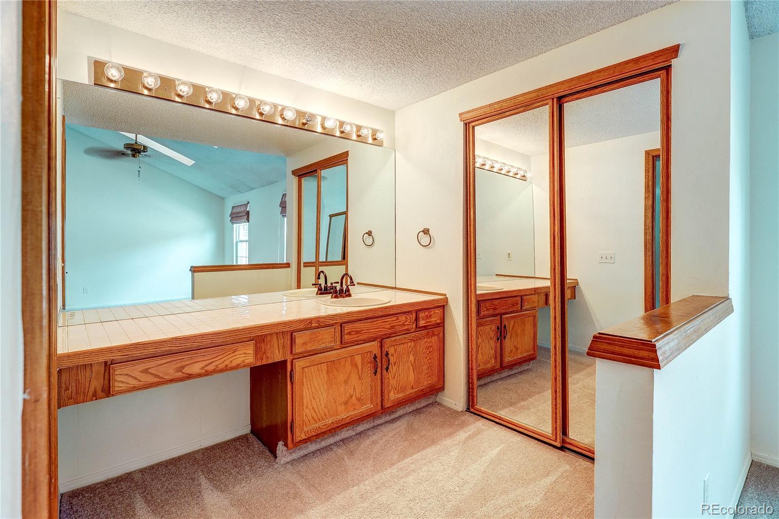 MLS Image #21 for 993 s evanston circle,aurora, Colorado