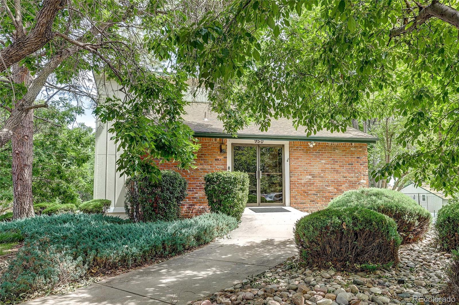 MLS Image #25 for 993 s evanston circle,aurora, Colorado