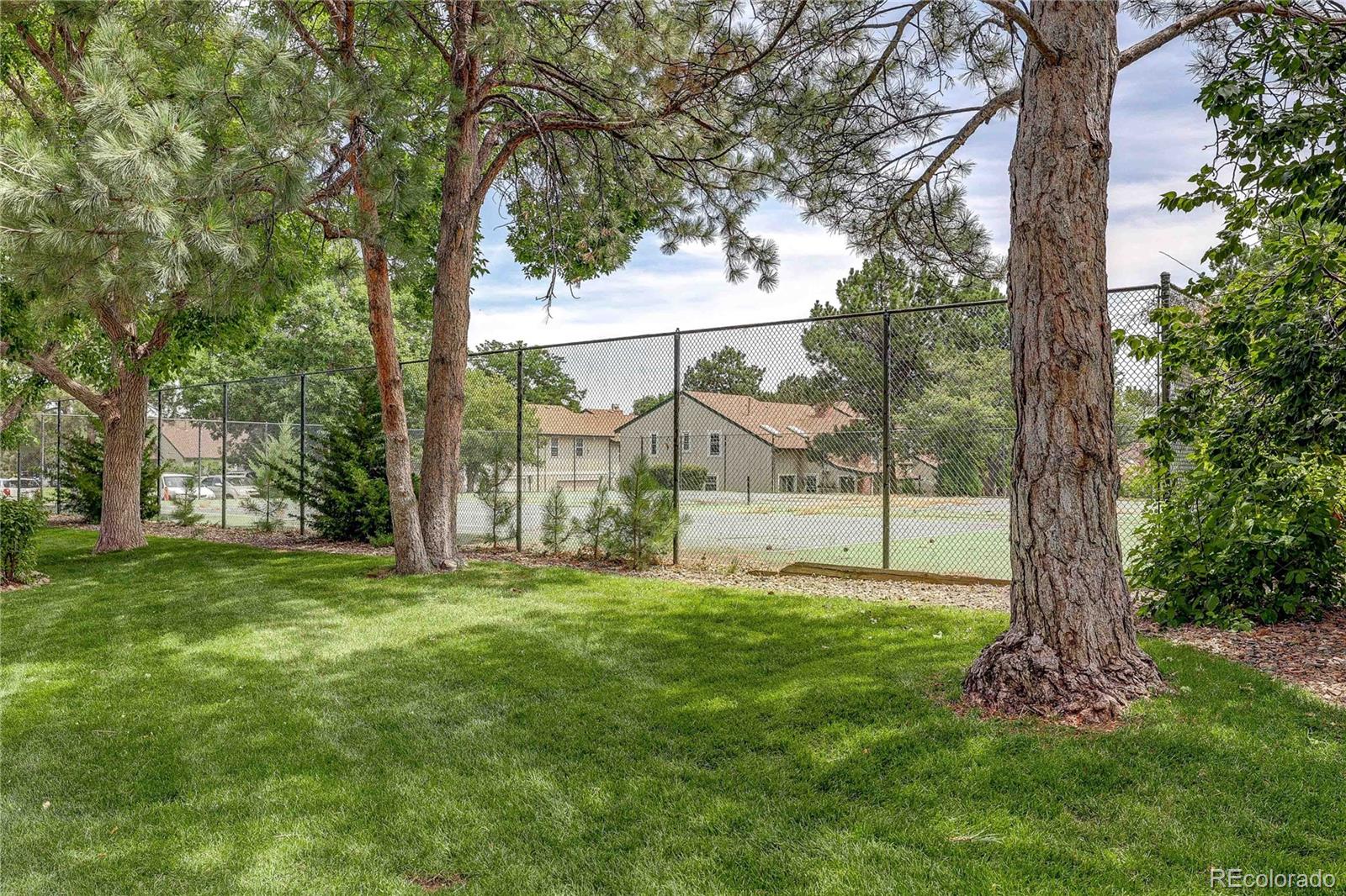 MLS Image #27 for 993 s evanston circle,aurora, Colorado