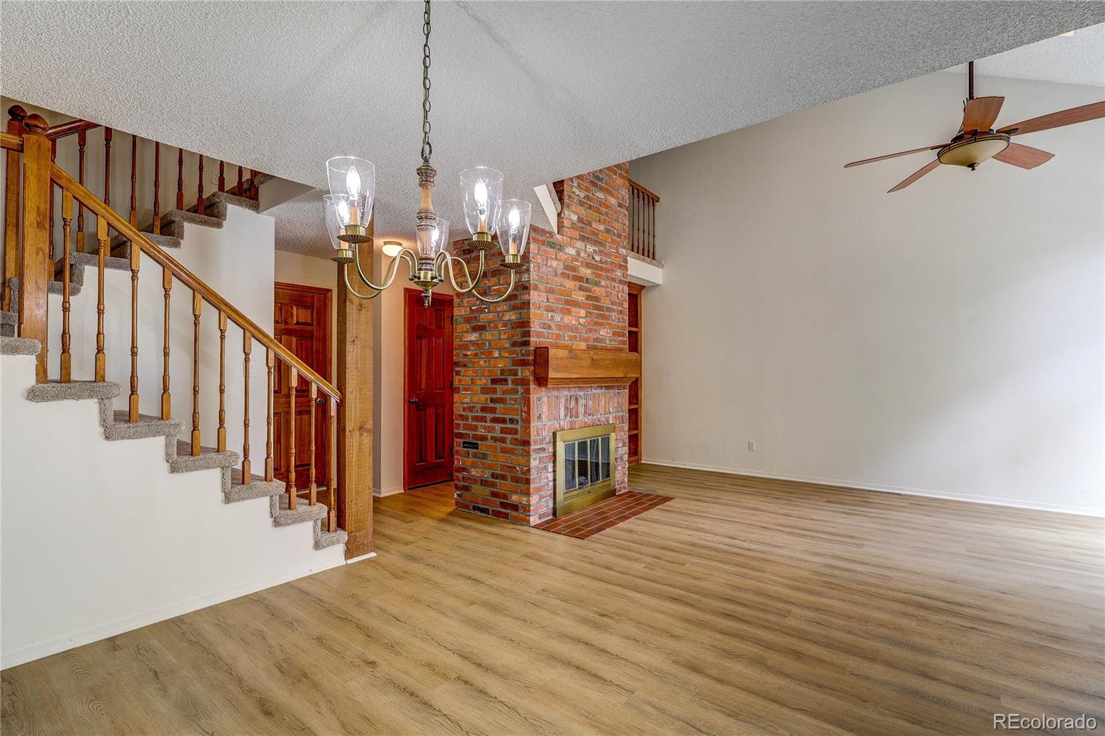 MLS Image #5 for 993 s evanston circle,aurora, Colorado