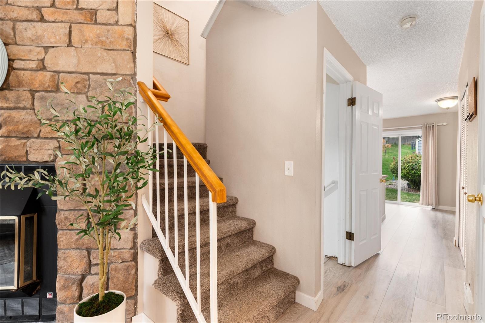 MLS Image #6 for 9680 w cornell place,lakewood, Colorado