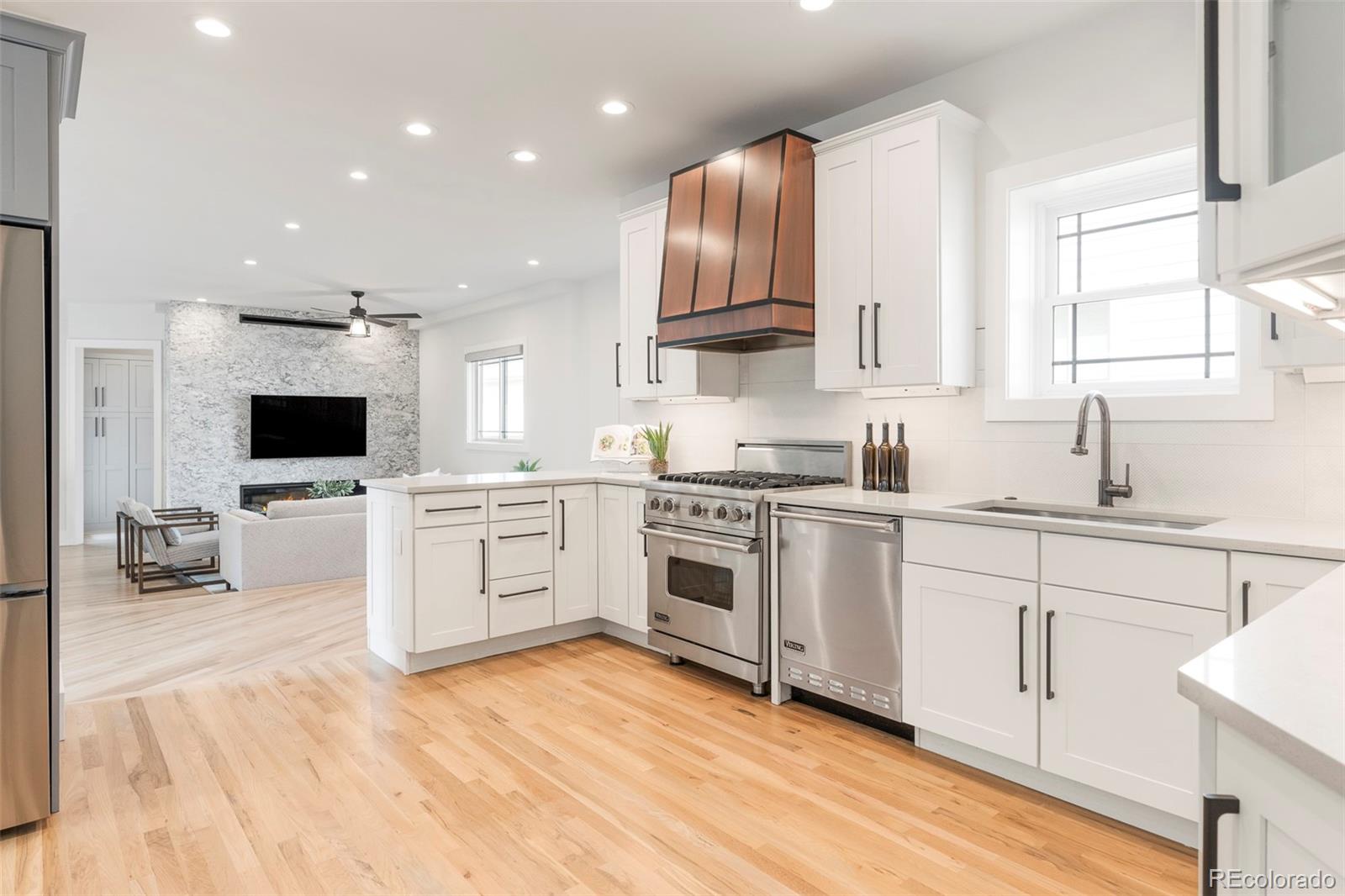 MLS Image #10 for 519 s gaylord street,denver, Colorado