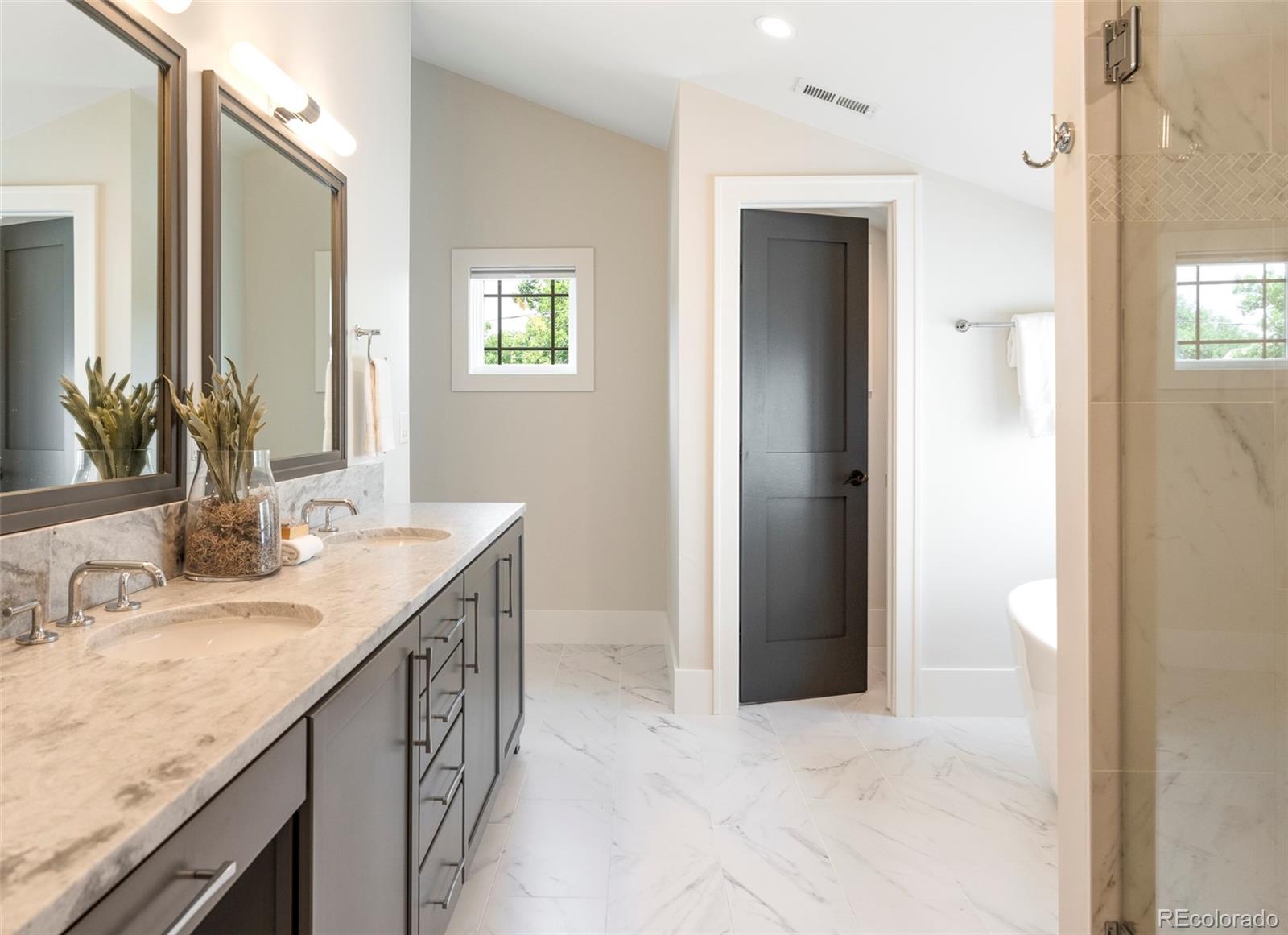 MLS Image #24 for 519 s gaylord street,denver, Colorado