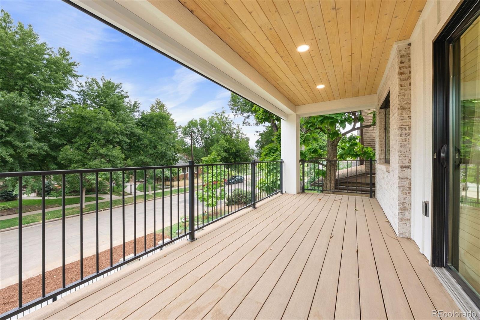 MLS Image #13 for 732 s clarkson street,denver, Colorado