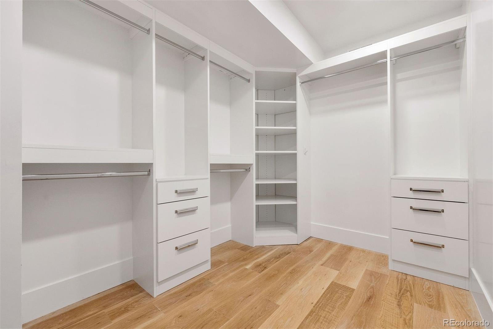 MLS Image #16 for 732 s clarkson street,denver, Colorado