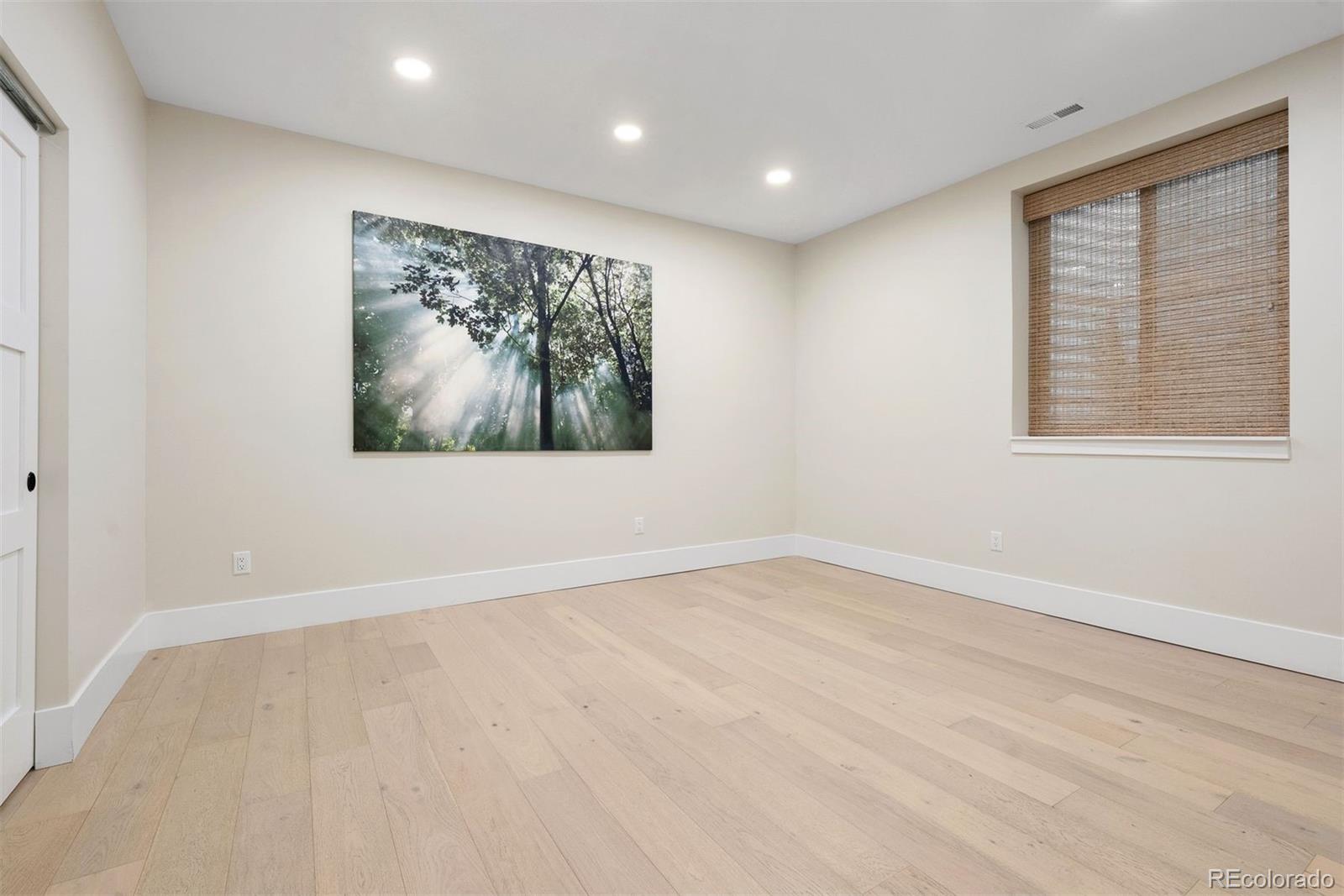 MLS Image #31 for 732 s clarkson street,denver, Colorado
